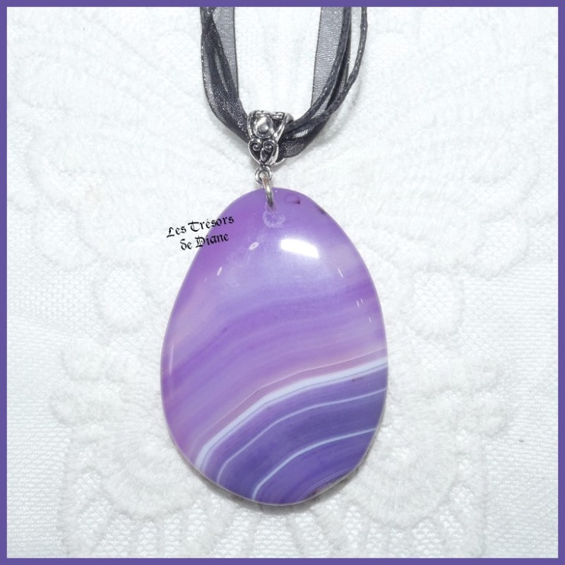 Pendentif en AGATE naturelle Pendentif en AGATE naturelle