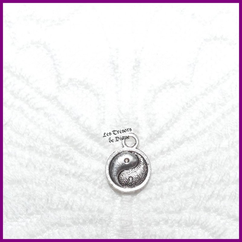 Charm YIN YANG bi-face Charm YIN YANG bi-face