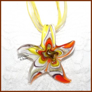 Pendentif ETOILE DE MER en VERRE