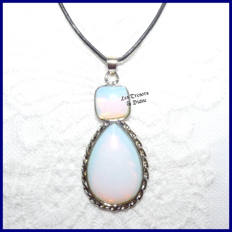 Pendentif en OPALITE sertie