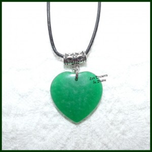 Pendentif COEUR en JADE naturel