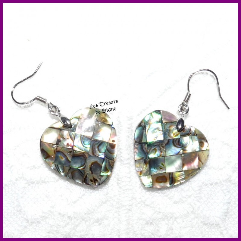 Boucles en COEUR en ABALONE naturelle Boucles en COEUR en ABALONE naturelle