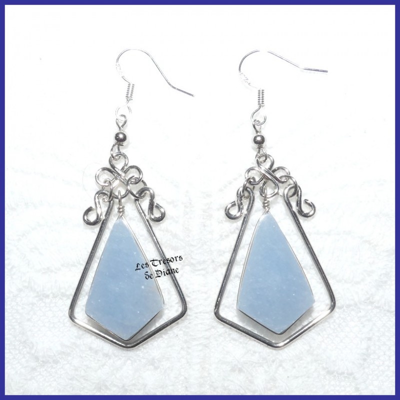 Boucles du PEROU en JASPE CELESTINE naturel Boucles du PEROU en JASPE CELESTINE naturel