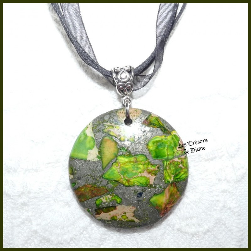 Pendentif en VARISCITE Pendentif en VARISCITE