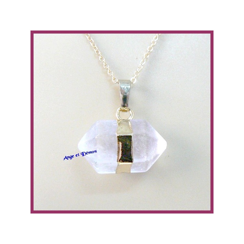 Pendentif en CRISTAL DE ROCHE naturelle