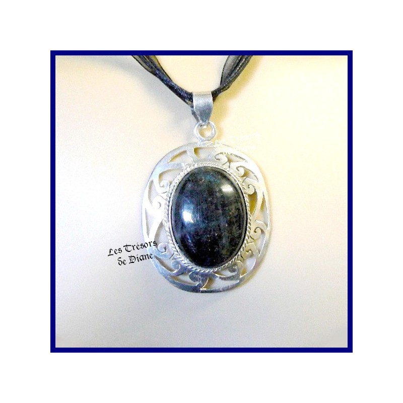 Pendentif en LABRADORITE BLEUE naturelle et ARGENT