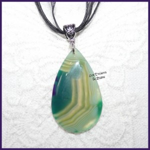 Pendentif en AGATE naturelle