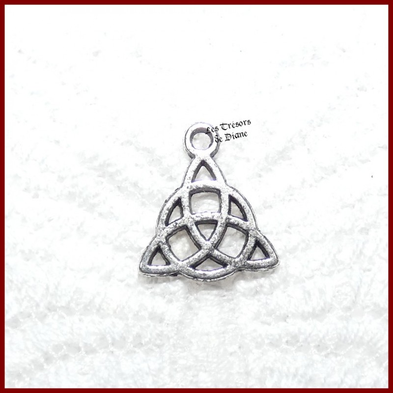 Charm TRIQUETRA CHARMED bi-face