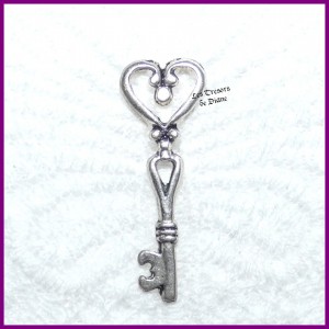 Charm GRANDE CLE bi-face LES TRESORS DE DIANE