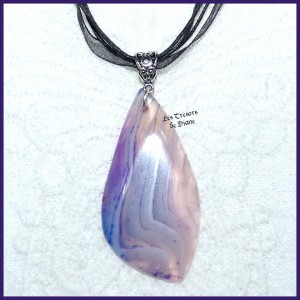 Pendentif en AGATE naturelle