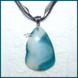 Pendentif en AGATE naturelle