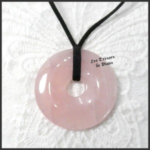 Pendentif DONUT en QUARTZ ROSE naturel