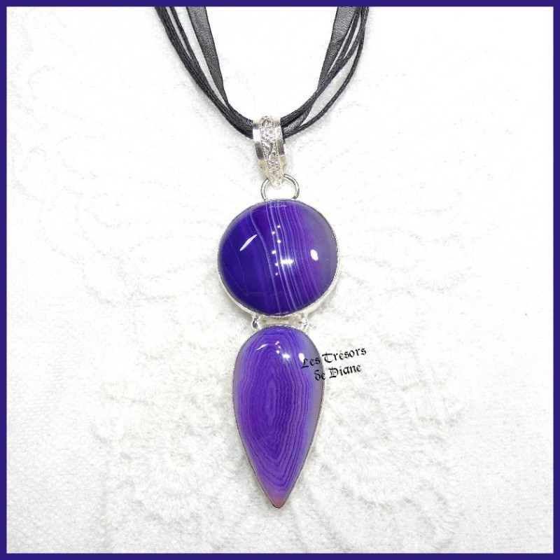 Pendentif en AGATE naturelle et ARGENT Pendentif en AGATE naturelle et ARGENT