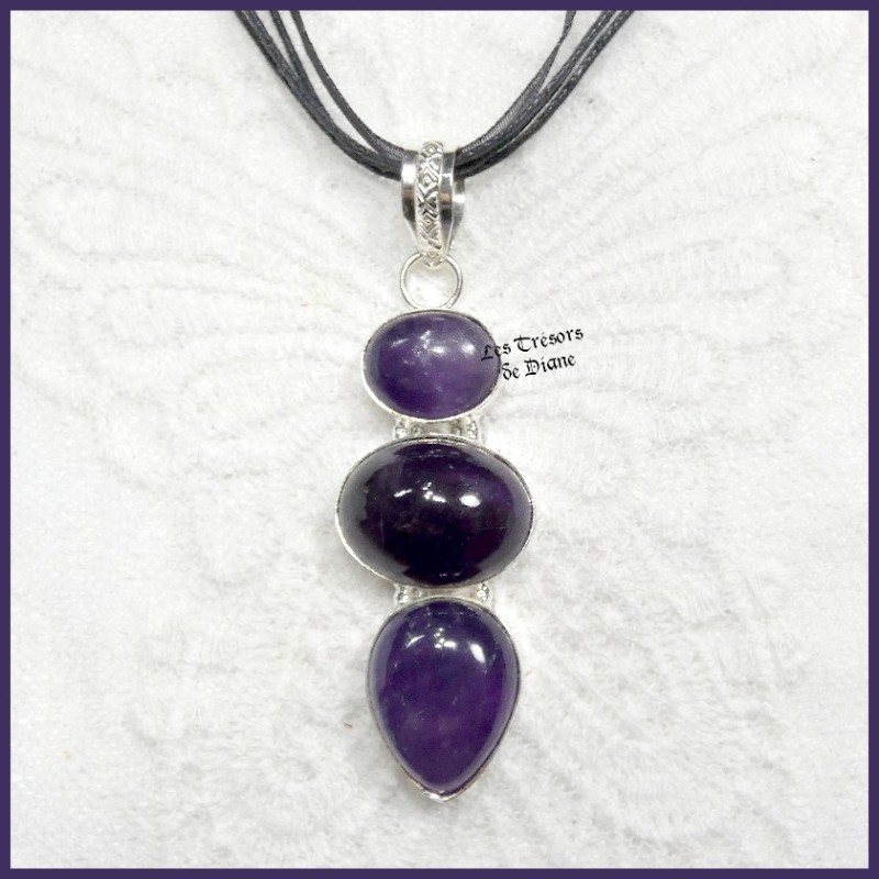 Pendentif en AMETHYSTE naturelle et ARGENT Pendentif en AMETHYSTE naturelle et ARGENT