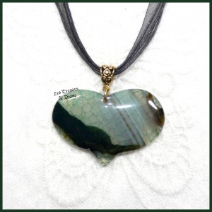 Pendentif COEUR en AGATE naturelle