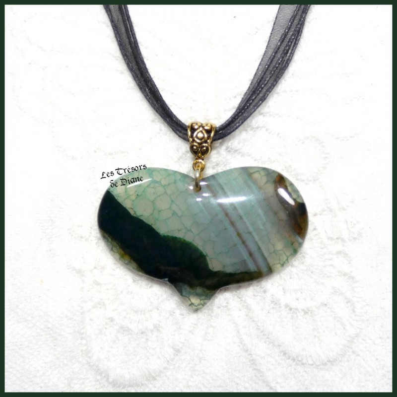 Pendentif COEUR en AGATE naturelle Pendentif COEUR en AGATE naturelle