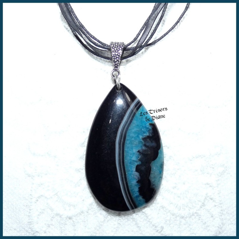 Pendentif en AGATE naturelle Pendentif en AGATE naturelle